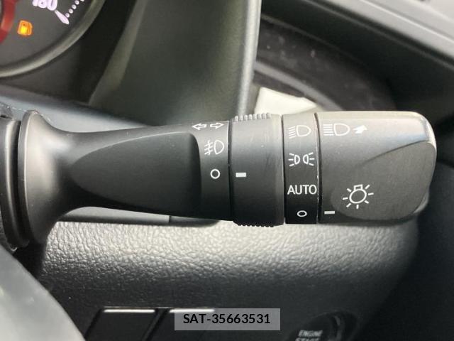 Toyota ALPHARD 2021-02 8056105-15