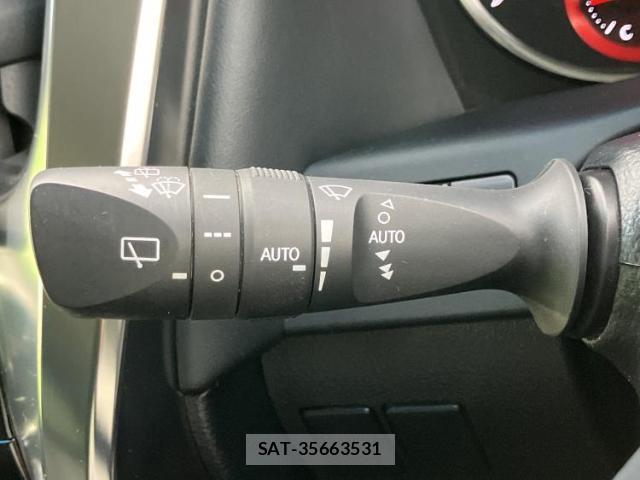 Toyota ALPHARD 2021-02 8056105-16