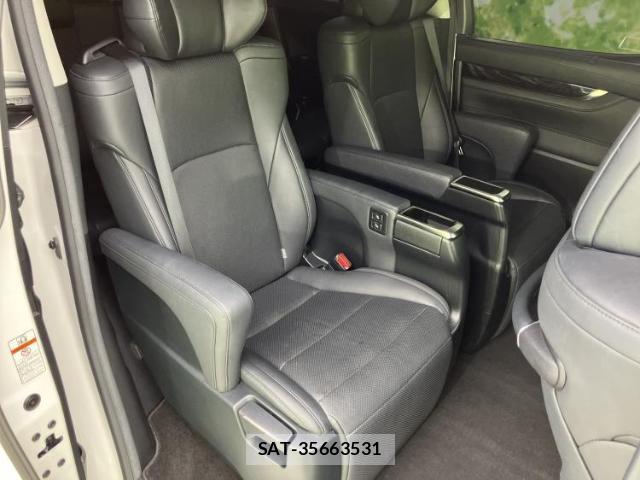 Toyota ALPHARD 2021-02 8056105-4