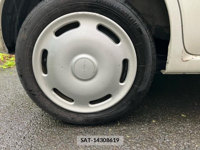Suzuki LAPIN 2011-09 8053912-4