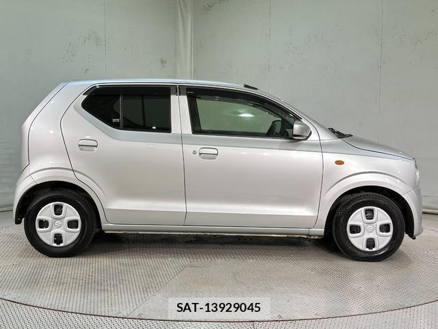 Suzuki ALTO 2019-06 8054442-13