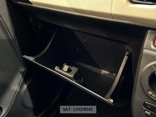 Suzuki ALTO 2019-06 8054442-9