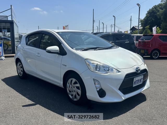 Toyota AQUA 2015-10 8053298-9
