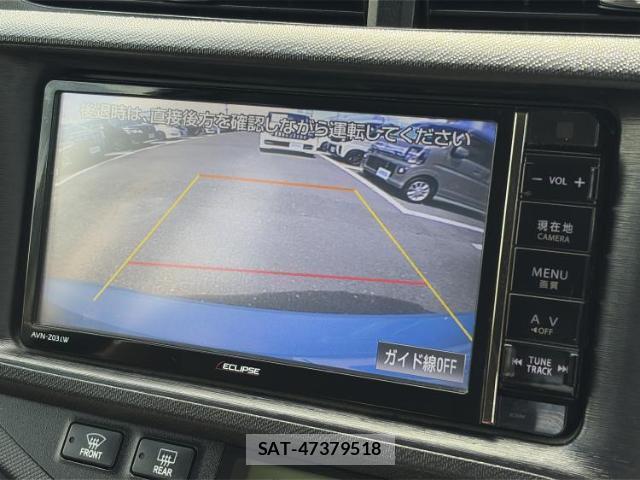 Toyota AQUA 2013-12 8053460-11