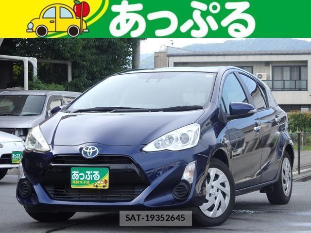 Toyota AQUA 2016-10 8053581-0