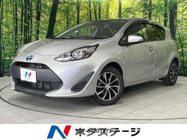 Toyota AQUA 2017-12 8053641-0