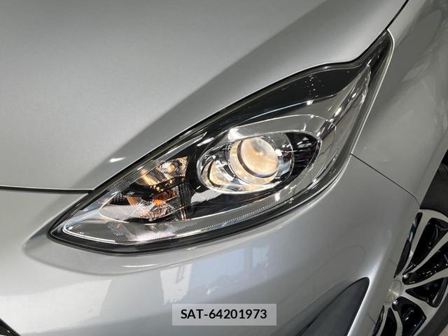 Toyota AQUA 2017-12 8053641-11