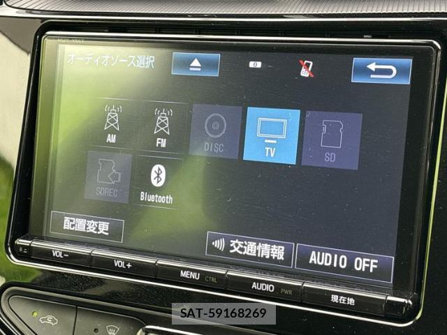 Toyota AQUA 2017-06 8053655-9