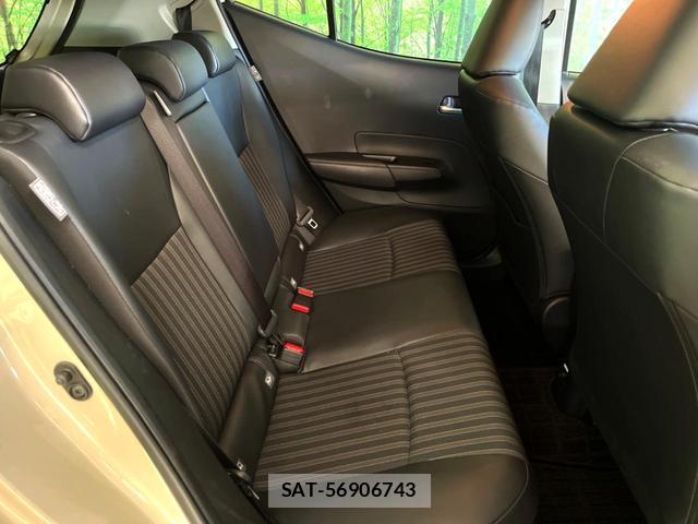 Toyota AQUA 2023-11 8053816-16