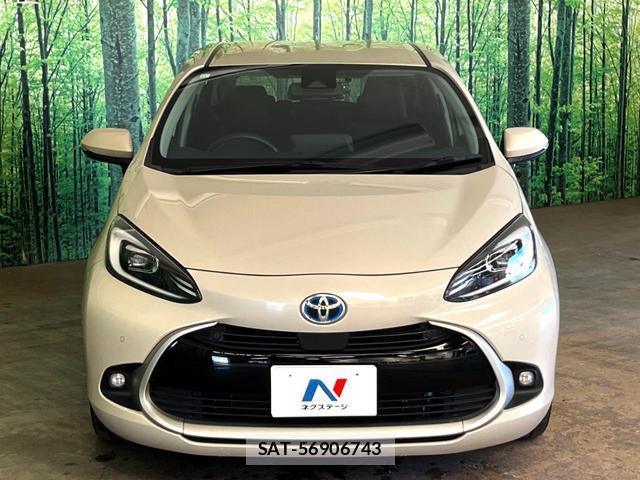 Toyota AQUA 2023-11 8053816-9