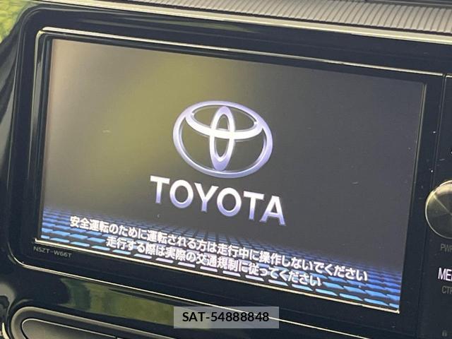 Toyota AQUA 2017-07 8053822-2