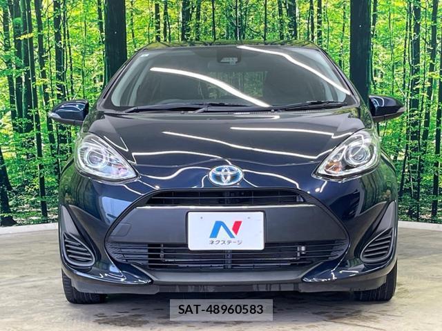 Toyota AQUA 2017-08 8053839-13