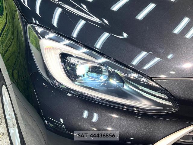 Toyota AQUA 2021-08 8053990-11