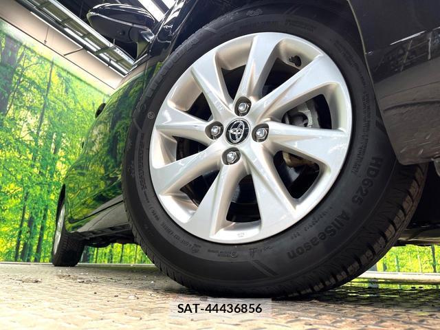 Toyota AQUA 2021-08 8053990-12