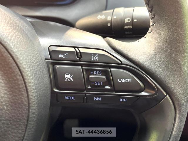 Toyota AQUA 2021-08 8053990-4