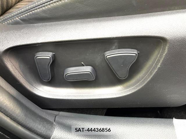 Toyota AQUA 2021-08 8053990-6