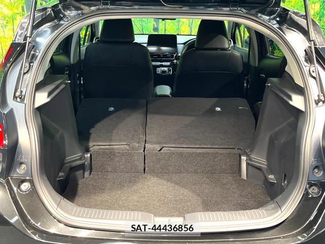 Toyota AQUA 2021-08 8053990-9