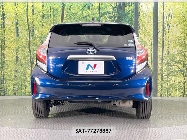 Toyota AQUA 2018-05 8054036-14