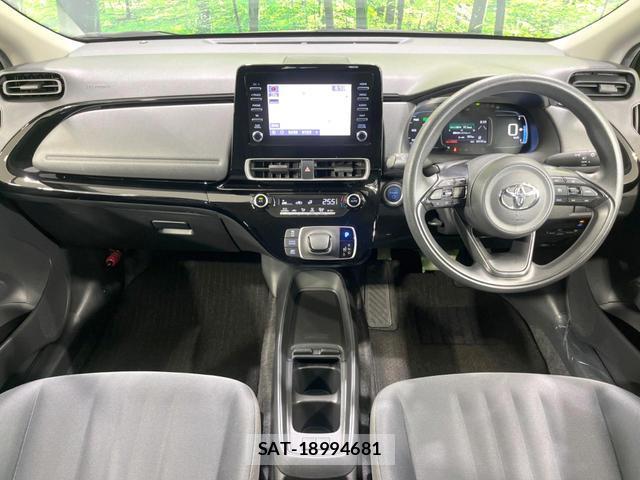 Toyota AQUA 2022-10 8054316-1