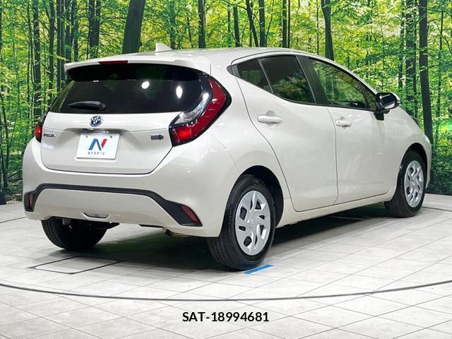 Toyota AQUA 2022-10 8054316-16