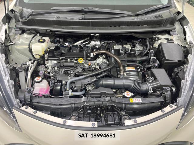 Toyota AQUA 2022-10 8054316-17
