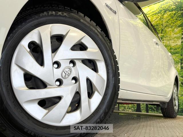 Toyota AQUA 2018-10 8054365-12