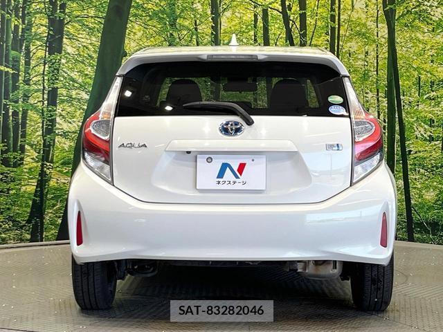 Toyota AQUA 2018-10 8054365-14