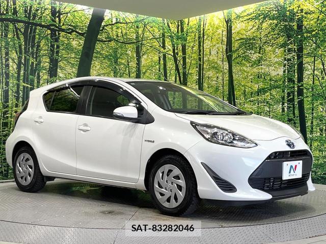 Toyota AQUA 2018-10 8054365-15