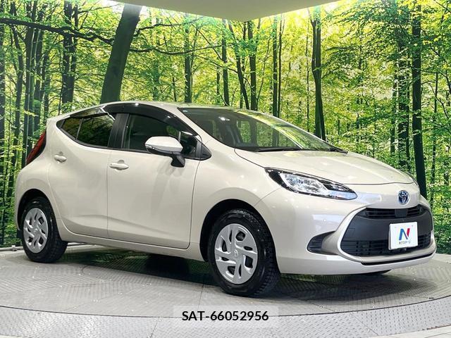 Toyota AQUA 2021-12 8054367-15