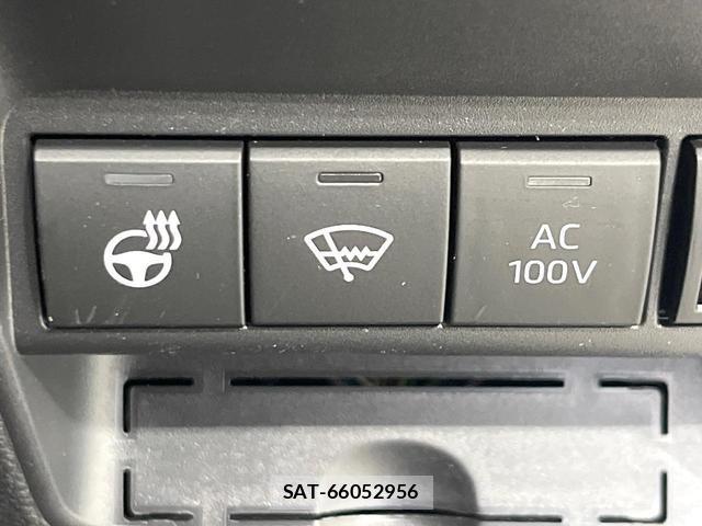 Toyota AQUA 2021-12 8054367-5