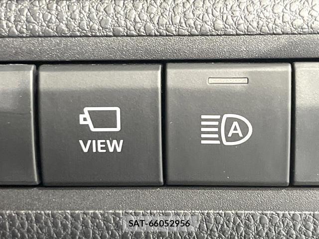Toyota AQUA 2021-12 8054367-6