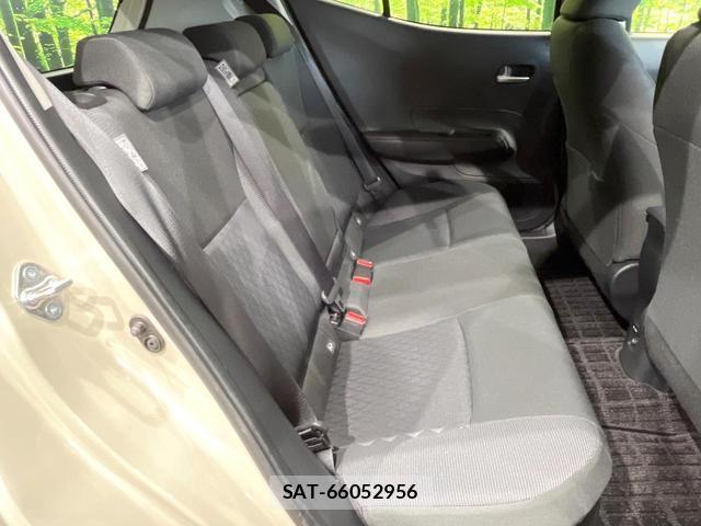 Toyota AQUA 2021-12 8054367-8