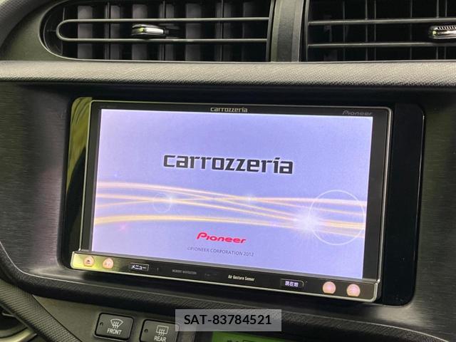 Toyota AQUA 2013-08 8054390-2