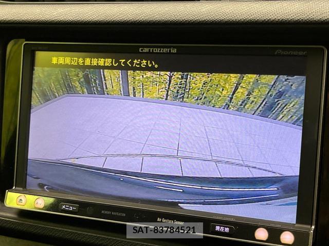 Toyota AQUA 2013-08 8054390-3