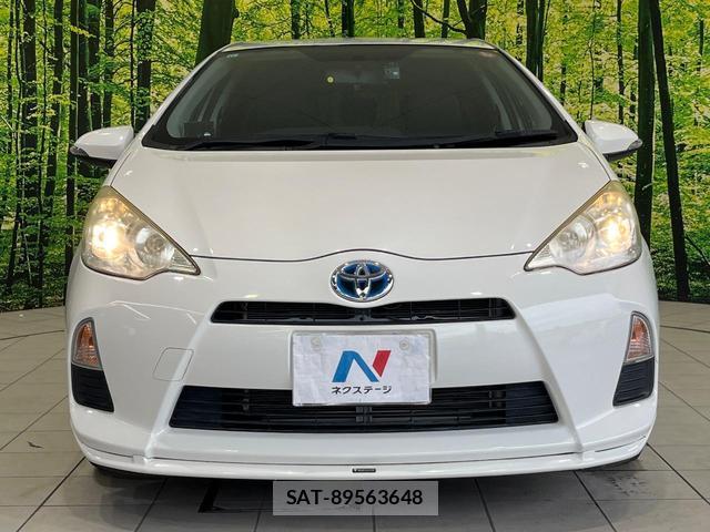 Toyota AQUA 2013-11 8054528-13