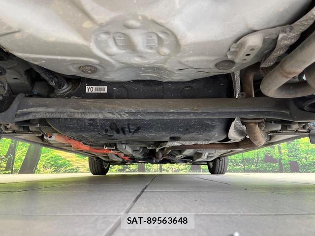 Toyota AQUA 2013-11 8054528-18