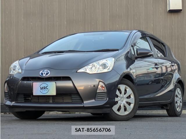 Toyota AQUA 2012-04 8054559-0