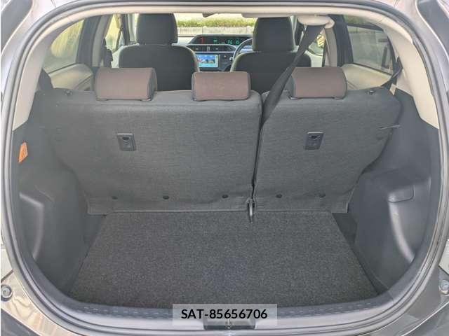 Toyota AQUA 2012-04 8054559-14