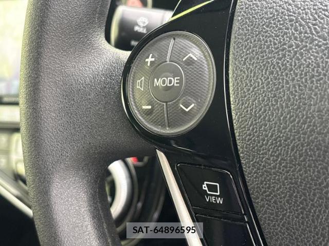 Toyota AQUA 2021-03 8054890-17