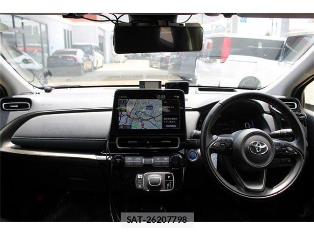 Toyota AQUA 2021-08 8054956-1