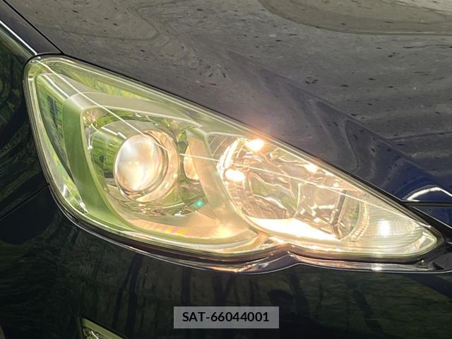 Toyota AQUA 2016-11 8055183-11