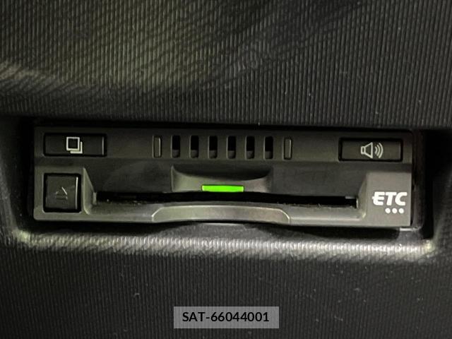 Toyota AQUA 2016-11 8055183-6