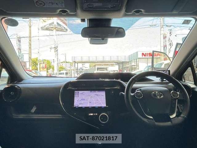 Toyota AQUA 2018-09 8055199-2