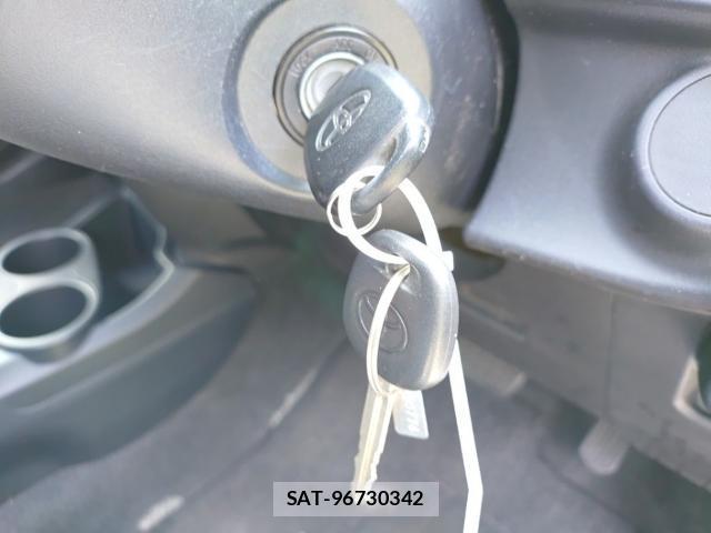 Toyota AQUA 2019-07 8055272-14