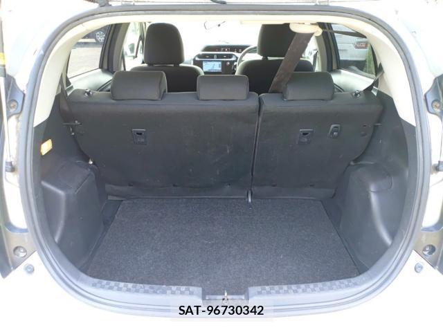 Toyota AQUA 2019-07 8055272-7