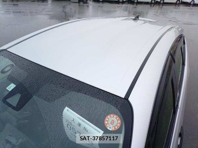 Toyota AQUA 2023-06 8055275-6
