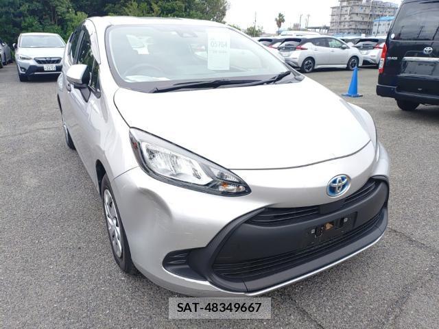 Toyota AQUA 2023-06 8055283-3