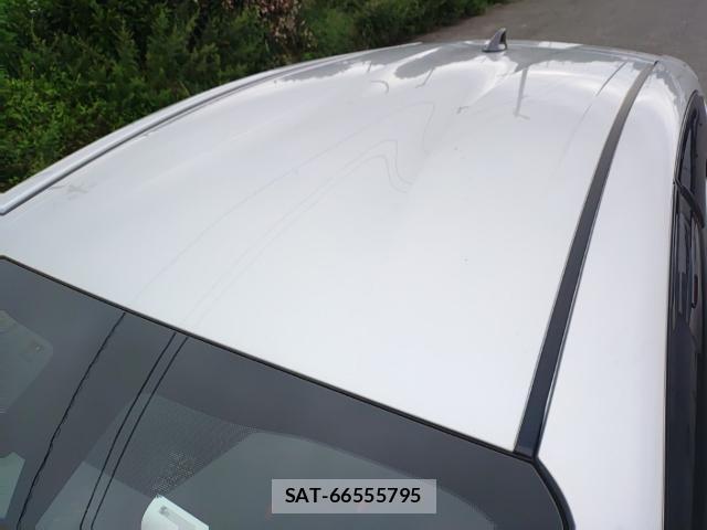 Toyota AQUA 2023-06 8055284-6