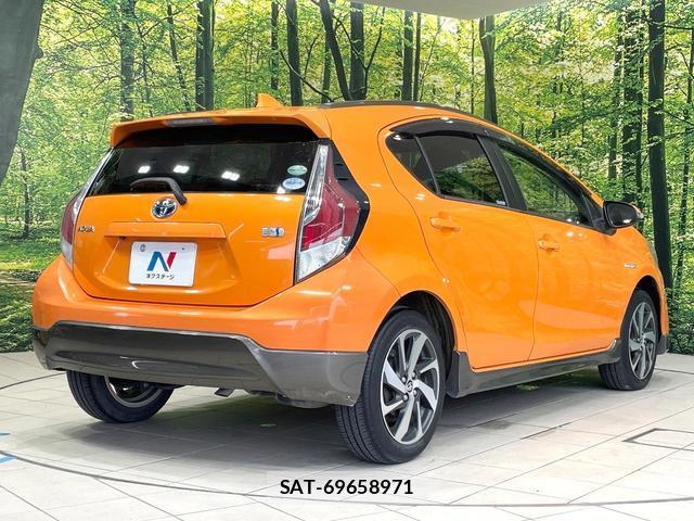 Toyota AQUA 2016-04 8055483-16