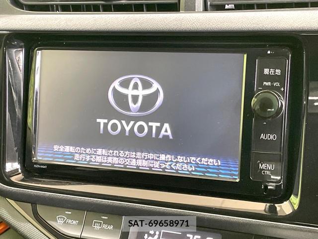 Toyota AQUA 2016-04 8055483-2